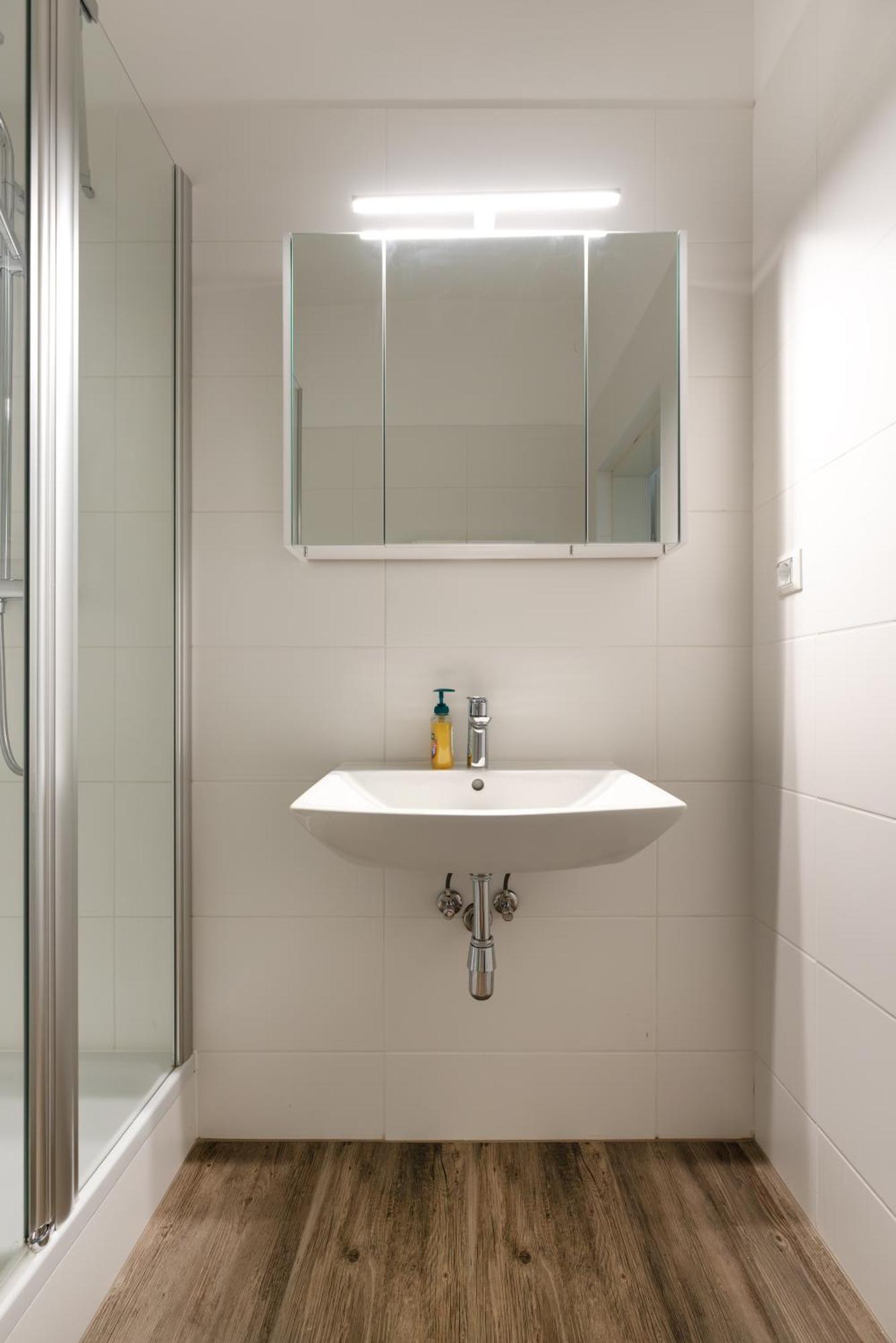 Studio Apartment Near University Виена Екстериор снимка