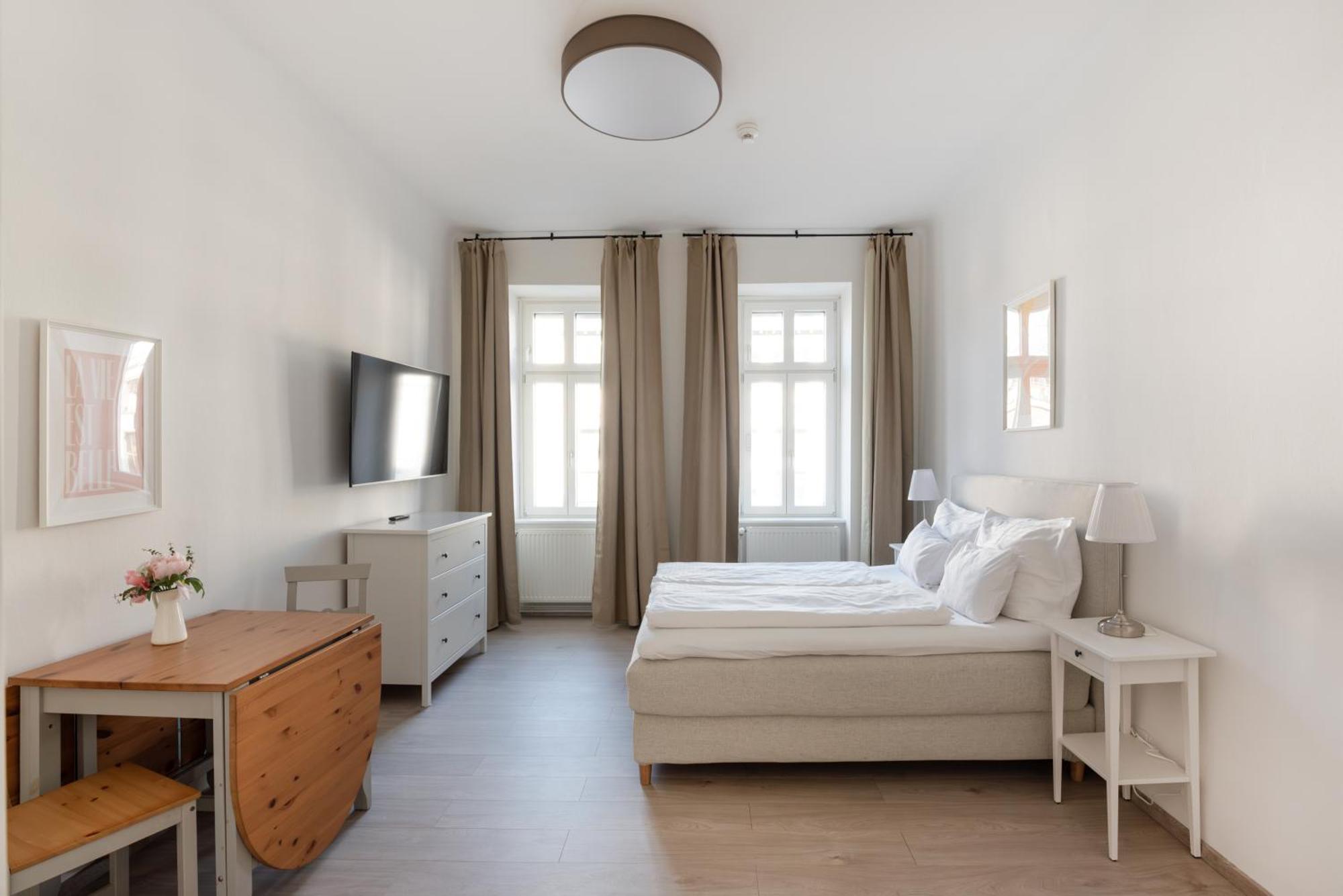 Studio Apartment Near University Виена Екстериор снимка